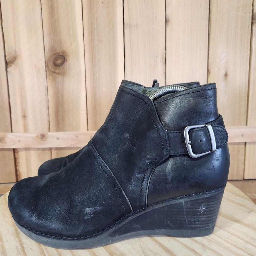 Dansko Shirley Leather Wedge Ankle Boots Womens 9.5 40 EU Black Buckle Booties